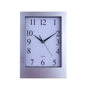 RELOJ VINTAGE PLATA (O 017 - PLÁSTICO)(F)