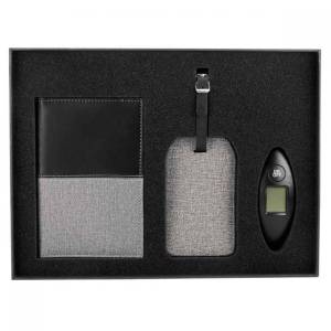 SET DE VIAJE DAEGU NEGRO 62000 (PLÁSTICO BÁSCULA / CURPIEL PORTA PASAPORTE E IDENTIFICADOR DE MALETAS)
