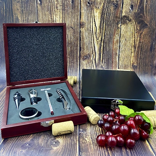 SET PHARREL NEGRO (O 020 - MADERA/METAL)