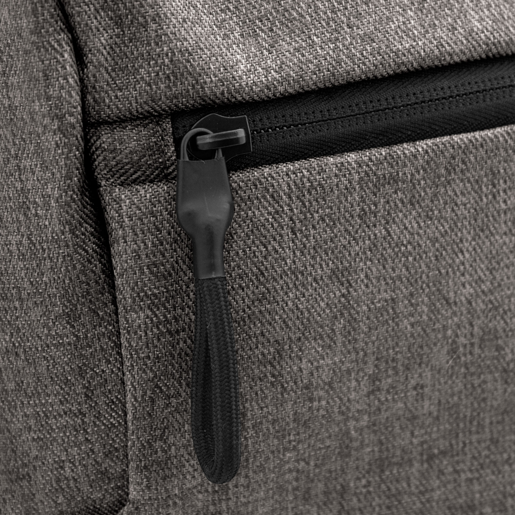 alt-promocional_publicitario_mochila_nomawalk_Force_K15_gris_claro_07-1.jpg