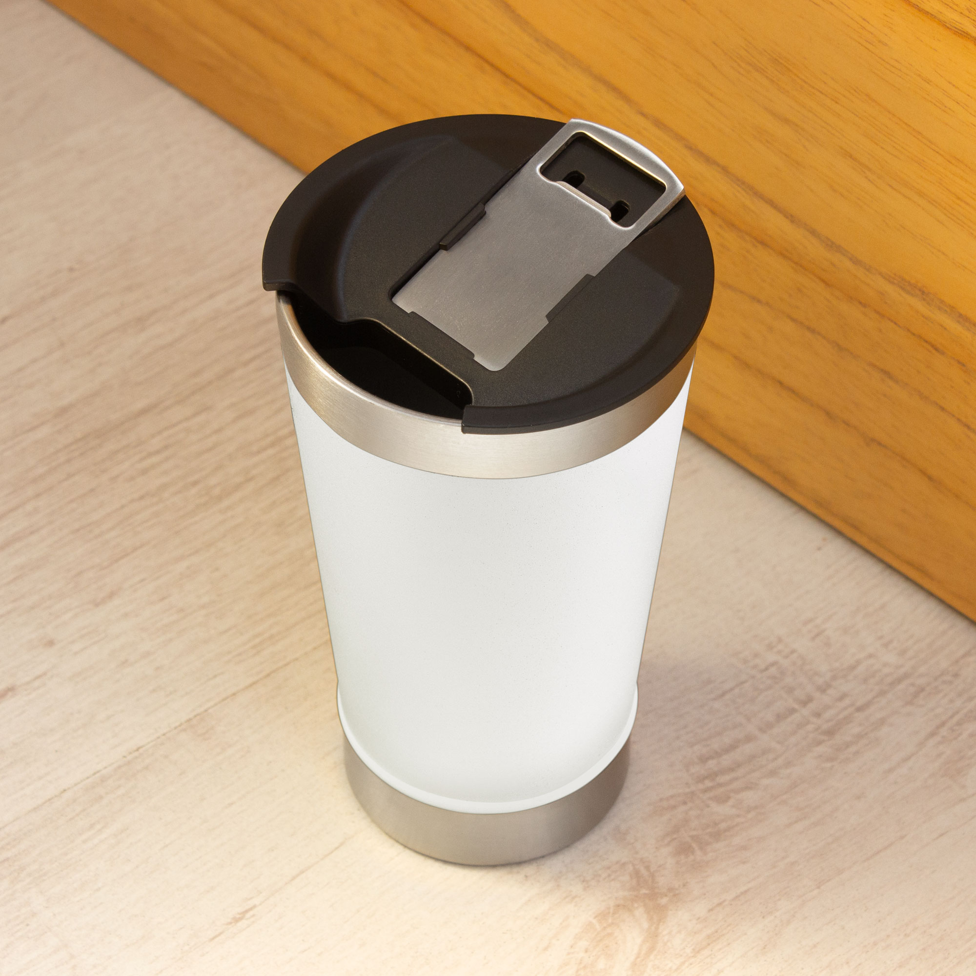 altpromocional_publicitario_vaso_acero_inoxidable_T657_contexto-blanco-1.jpg